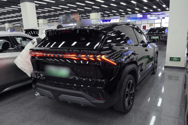 Used  L7 2023 1.5T 115 km Starship
