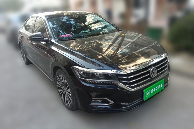 Used Volkswagen Passat 2019 330TSI Luxury Edition China VI Standard
