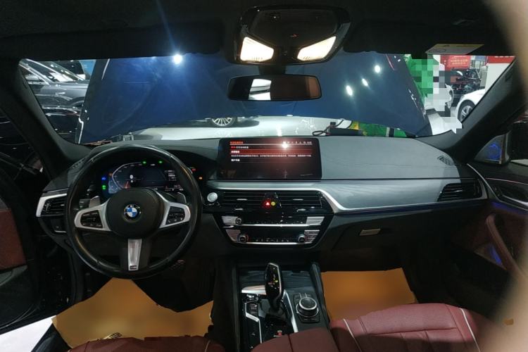 Used BMW 5 Series 2022 Restyled 530Li Leading Edition M Sport Package
