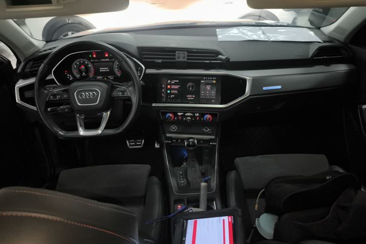 Used Audi Q3 2022 40 TFSI RS Package Performance Model
