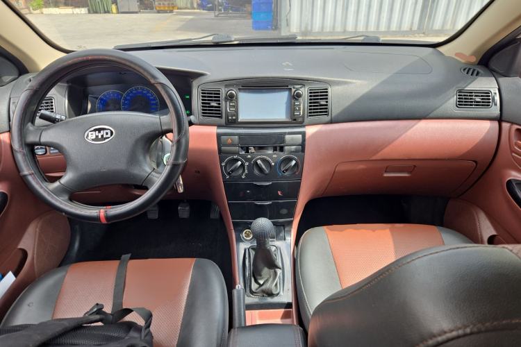 Used BYD F3 2012 Energy-Saving Edition 1.5L Manual Comfort Model

