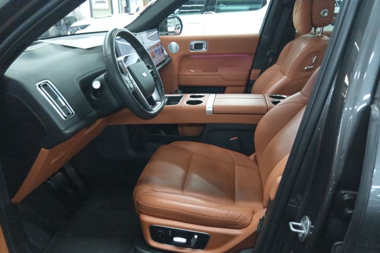 Used Li Auto L8 2023 Pro Model
