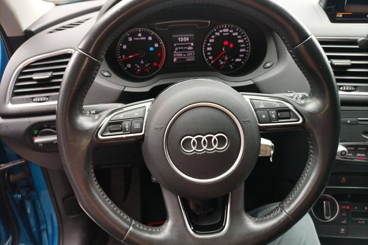 Used Audi Q3 2016 30 TFSI Fashion Model
