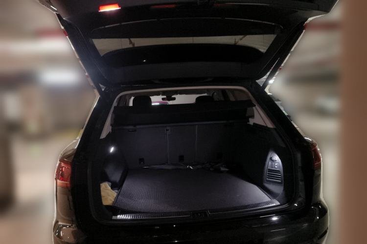 Used Volkswagen Touareg 2022 3.0 TSI Luxury Edition Black Diamond Sport Package
