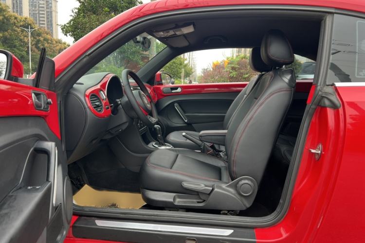 Used Volkswagen Beetle 2015 280TSI
