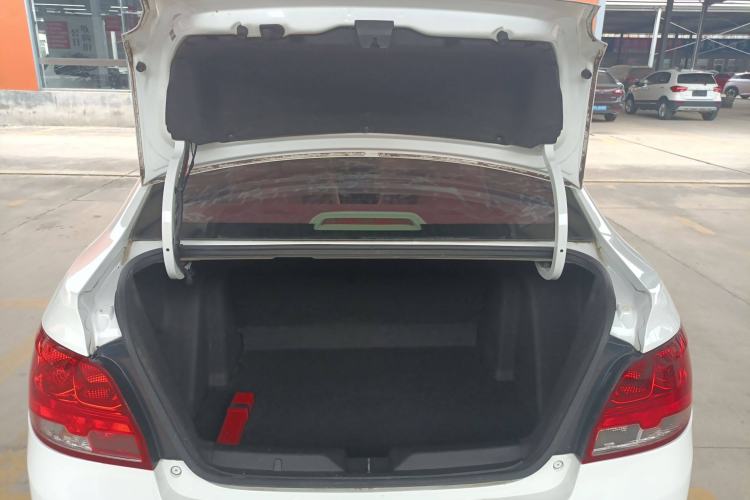 Used Chevrolet Sail 2015 Sail 3 1.5L Manual with Ideal Sunroof Edition
