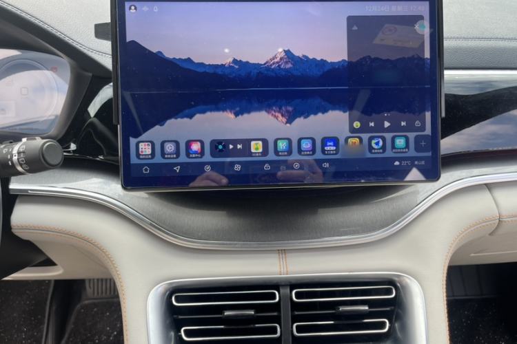 Used BYD Song PLUS New Energy 2023 Champion Edition DM-i 110KM Flagship PLUS
