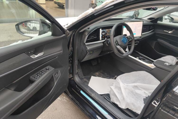 Used Volkswagen Passat 2025 Pro 380TSI Dragon Supreme Edition