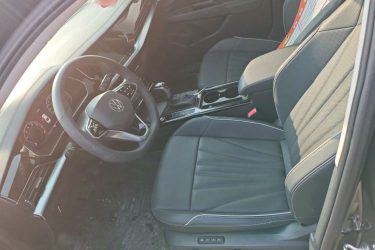 Used Volkswagen Passat 2024 330TSI Elite Edition
