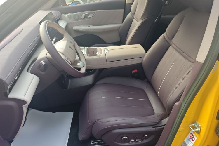 Used  S07 2026 230Ultra with Huawei Qiankun ADS SE Edition