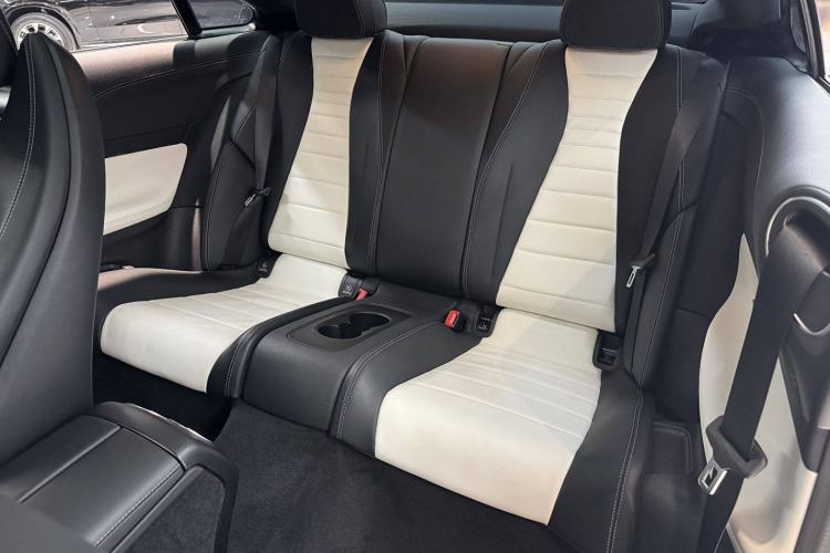 Used Mercedes-Benz E-Class 2021 E 260 Coupe