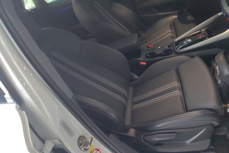 Used Audi A3 2024 Sportback 35 TFSI Fashionable Sports Model
