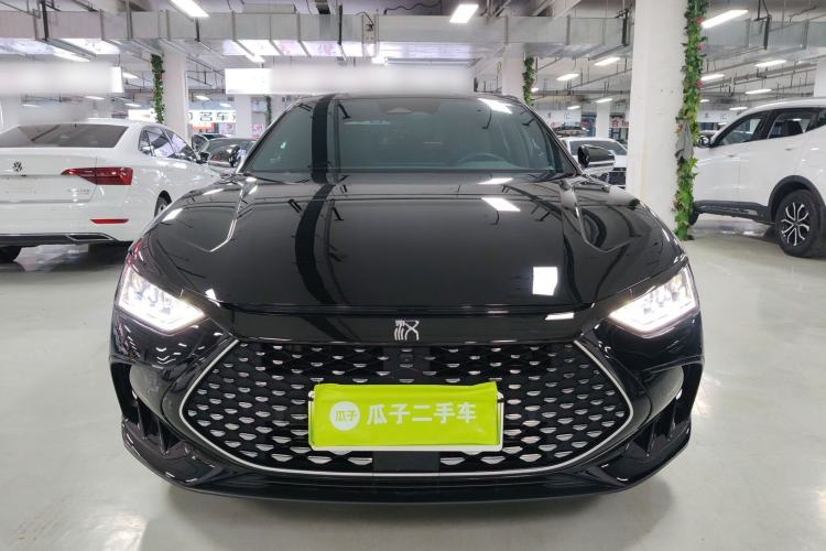 Used BYD Han 2024 DM-i Glory Edition 121KM Prestige Model
