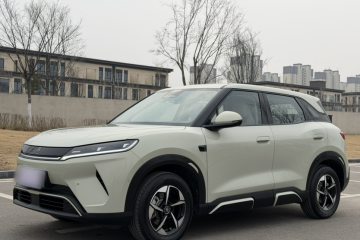 Used BYD Yuan UP 2025 Intelligent Driving Version 401 km Leading Edition