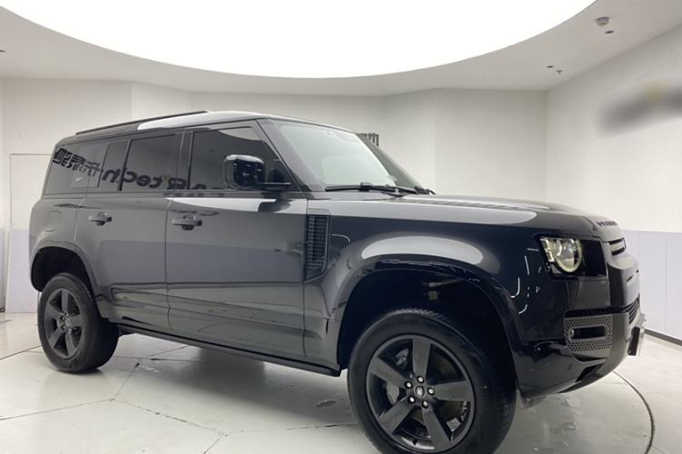 Used Land Rover Defender 2023 Facelift 110 3.0T P400 X-DYNAMIC HSE
