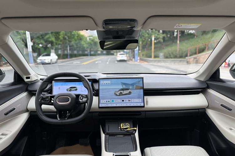 Used Lynk & Co 08 EM-P 2023 220km All-Wheel-Drive Performance Halo