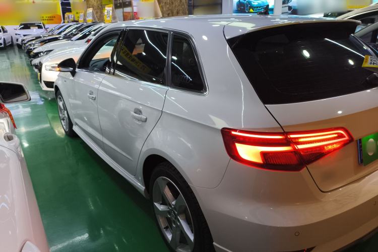 Used Audi A3 2020 Sportback 35 TFSI Fashion Edition China VI Emission Standard

