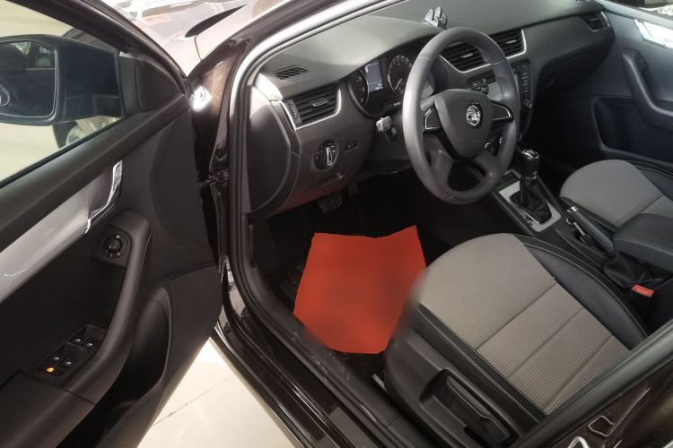 Used Skoda Octavia 2016 1.6L Automatic Chuanxing Edition