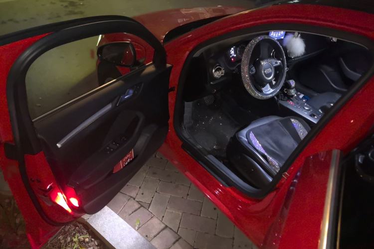 Used Audi A3 2015 Limousine 35 TFSI Millionth Anniversary Comfort Model