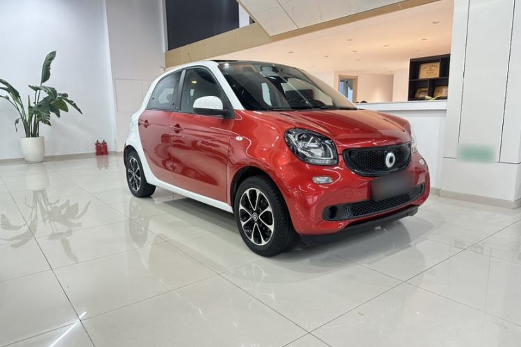 Used  forfour 2016 1.0L 52 kW Passion Edition