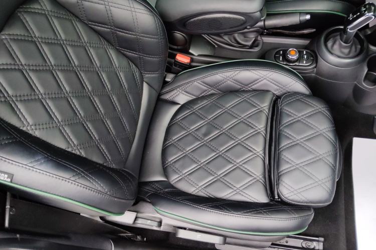 Used  MINI 2018 1.5T COOPER Classic Edition