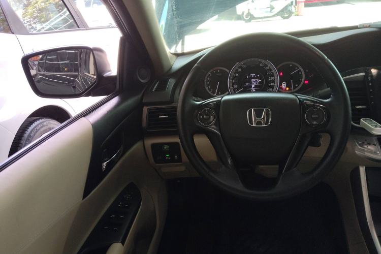 Used Honda Accord 2014 2.0L EX Luxury Edition
