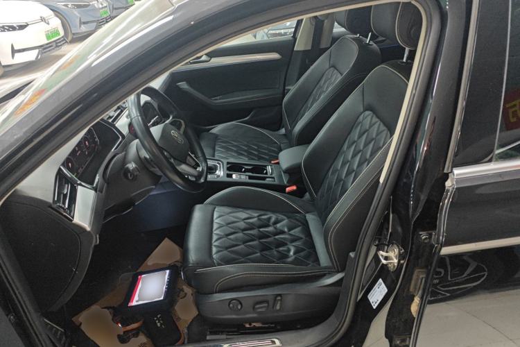 Used Volkswagen Magotan GTE Plug-in Hybrid 2022 GTE Luxury Model
