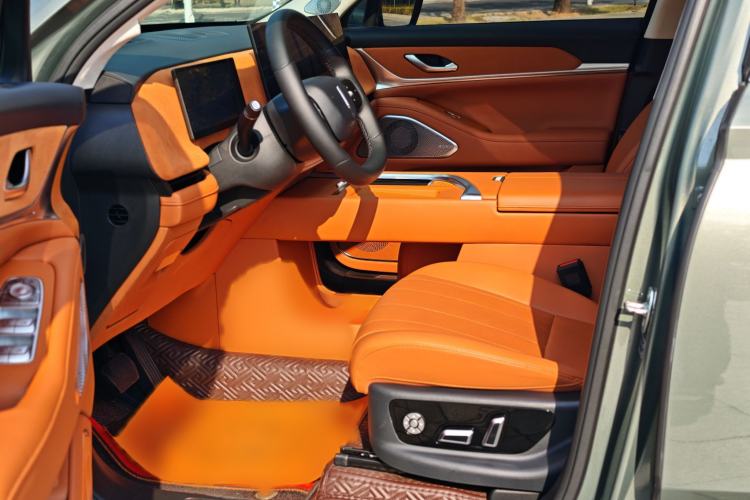 Used Wey Lanshan 2025 Four-Wheel Drive Ultra
