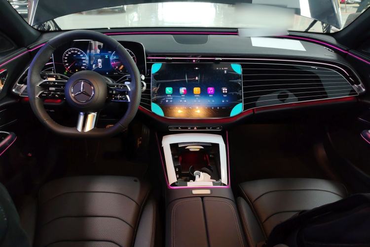 Used Mercedes-Benz E-Class 2024 E 260 L 4MATIC Sport Edition
