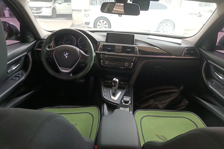 Used BMW 3 Series 2017 320Li Fashion Model
