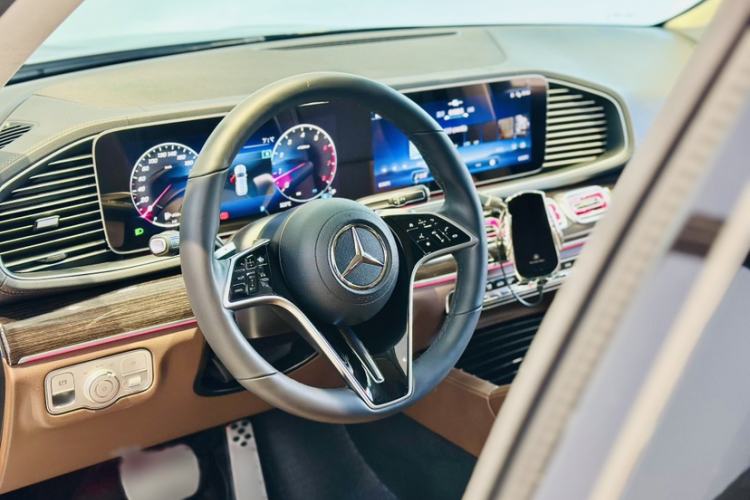 Used Mercedes-Benz GLE 2024 Refreshed GLE 350 4MATIC Stylish Edition
