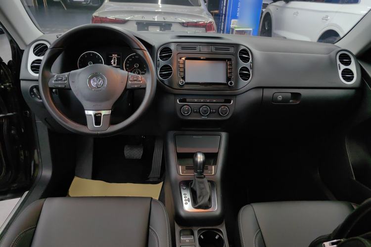 Used Volkswagen Tiguan 2016 300TSI Automatic All-Wheel Drive Fashion Vision Edition
