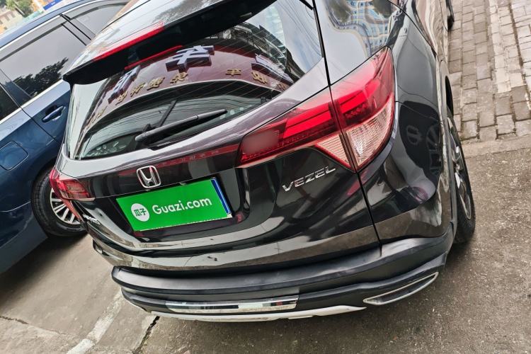 Used Honda Vezel 2017 1.8L CVT Front-Wheel Drive Pioneer Edition