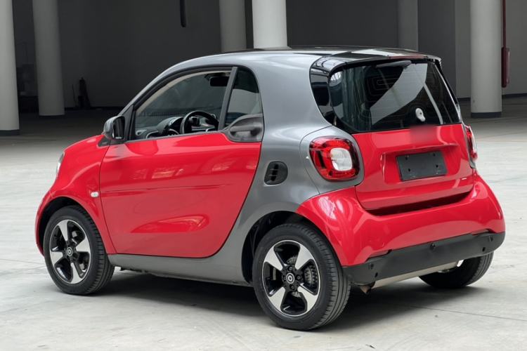 Used  fortwo 2018 1.0L 52kW Hardtop Passion Edition China V Standard

