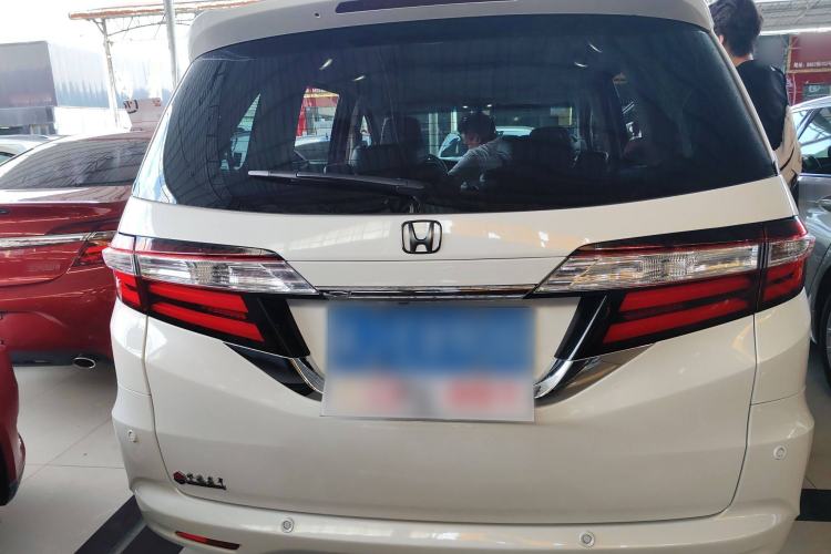 Used Honda Odyssey 2018 2.4L Luxury Edition
