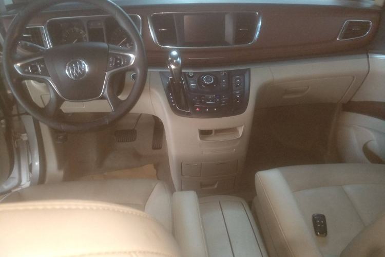 Used Buick GL8 2018 28T Luxury Model China VI Standard