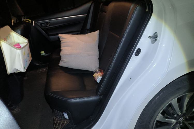 Used Toyota Corolla 2017 Revised Dual-Engine 1.8L E-CVT Elite Edition