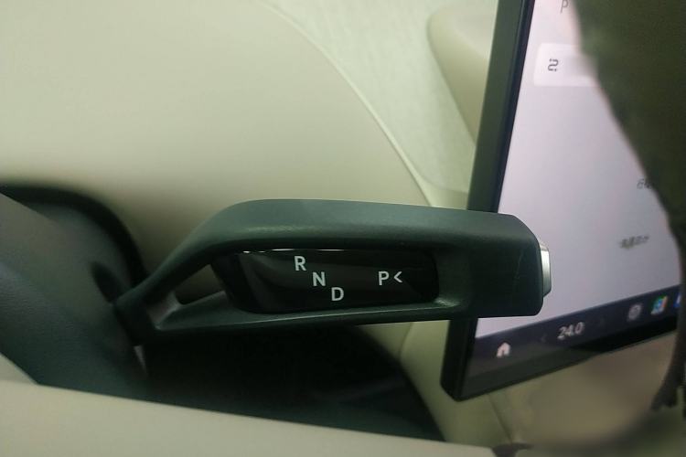 Used  YU7 2025 Ultra-Long Range Rear-Wheel Drive Version
