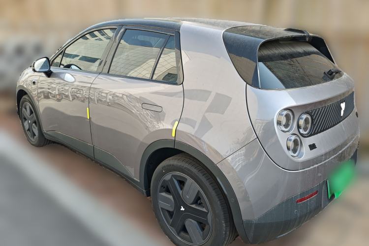 Used  firefly 2025 Illuminated Edition