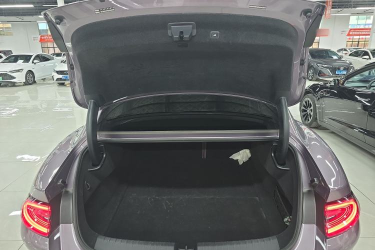 Used Xiaomi Auto SU7 2024 Rear-Drive Long-Range Intelligent Driving Version