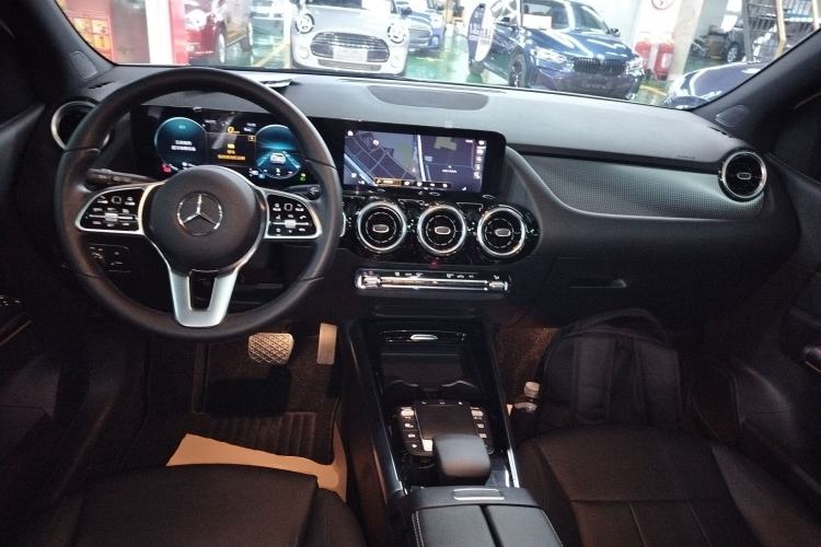 Used Mercedes-Benz B-Class 2022 Updated B 200 Fashion Edition
