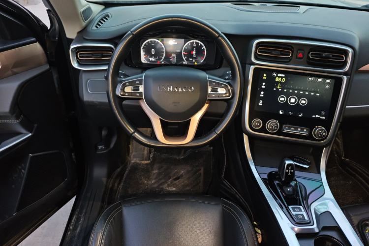 Used Lynk & Co 01 2017 2.0T Two-Wheel Drive Pro Edition
