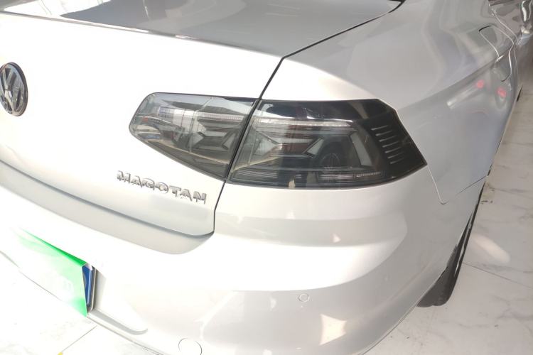 Used Volkswagen Magotan 2019 330TSI DSG Leading Edition China V Standard
