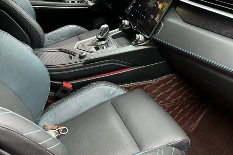 Used Lynk & Co 05 2020 2.0TD Two-Wheel Drive Shine Halo