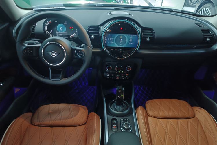 Used  Clubman 2023 1.5T COOPER Connoisseur