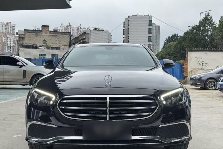 Used Mercedes-Benz E-Class 2023 Facelift E 260 L
