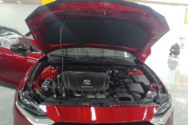 Used Mazda CX-4 2021 2.0L Automatic Two-Wheel Drive Blue Sky Dynamic Edition
