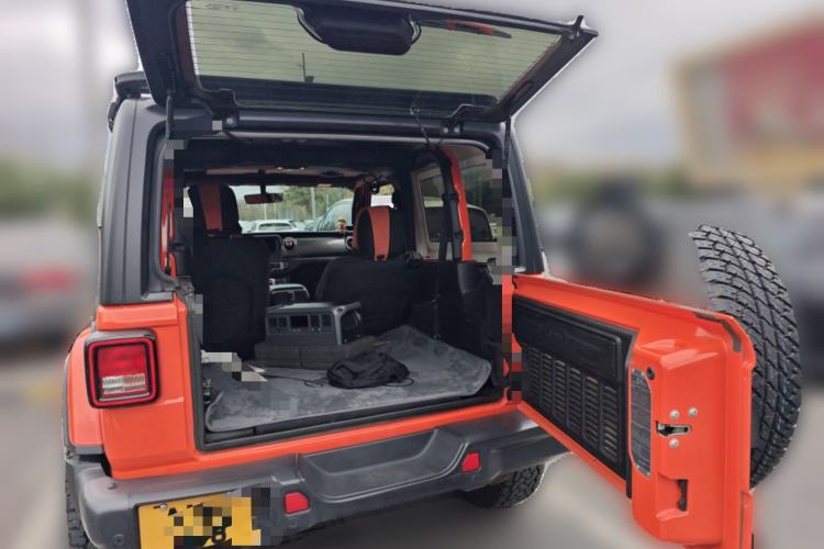 Used Jeep Wrangler 2018 2.0T Sahara Two-Door Edition