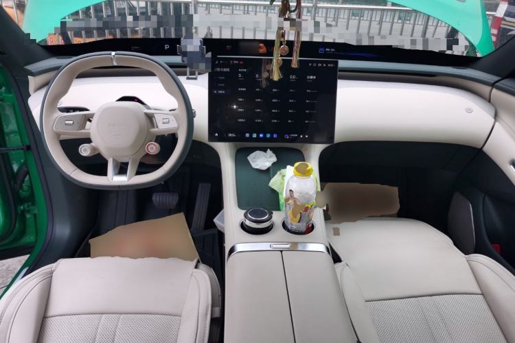 Used  YU7 2025 Ultra-Long Range Rear-Wheel Drive Version