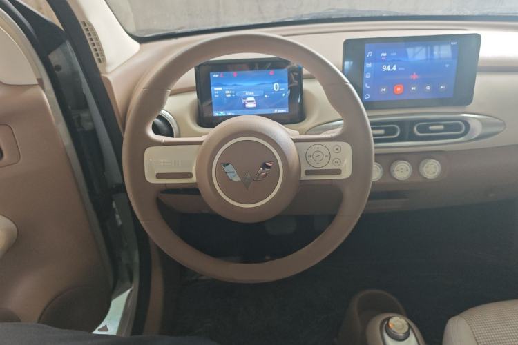 Used Wuling Hongguang MINIEV 2025 Four-Door Version Premium Edition